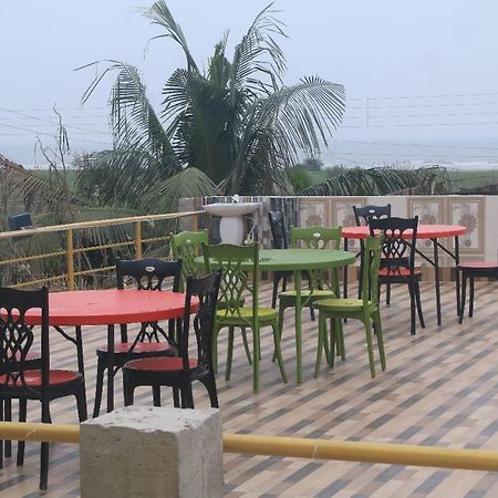 A1 Beach Resort 曼达莫尼 外观 照片